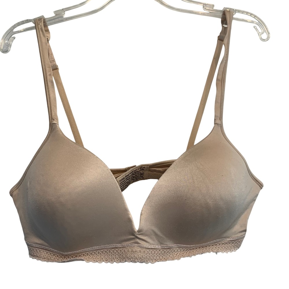 Barely There Wireless Padded Bra 38B Beige Lace Trim Comfort Basic Neutral